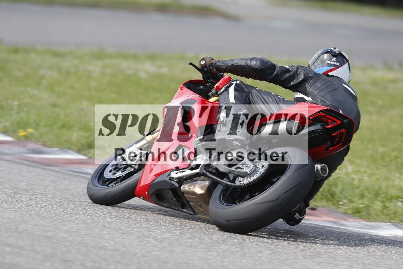 /15 13.05.2025 Max Racing ADR/Gruppe gruen/77